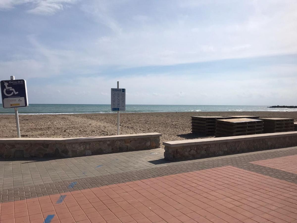 Precioso Adosado Con Parking A 100 Metros De La Playa Villa Playa de Mar Kültér fotó